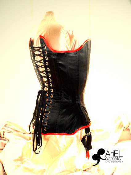 corset14.jpg