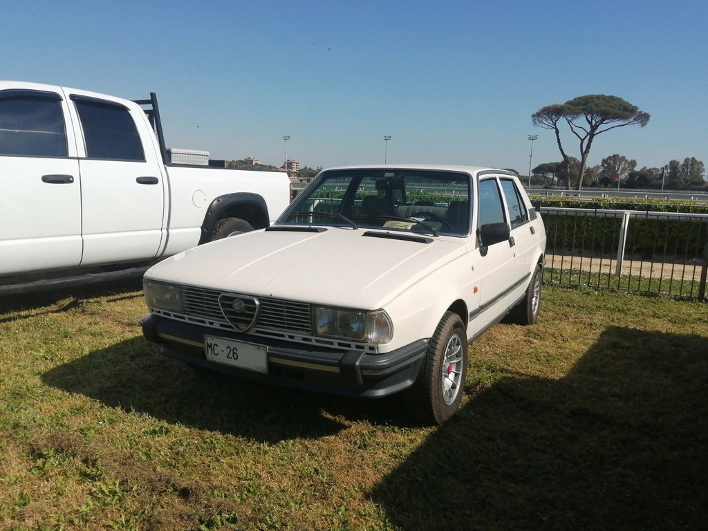 i88.servimg.com/u/f88/20/10/02/83/ar_giu22.jpg